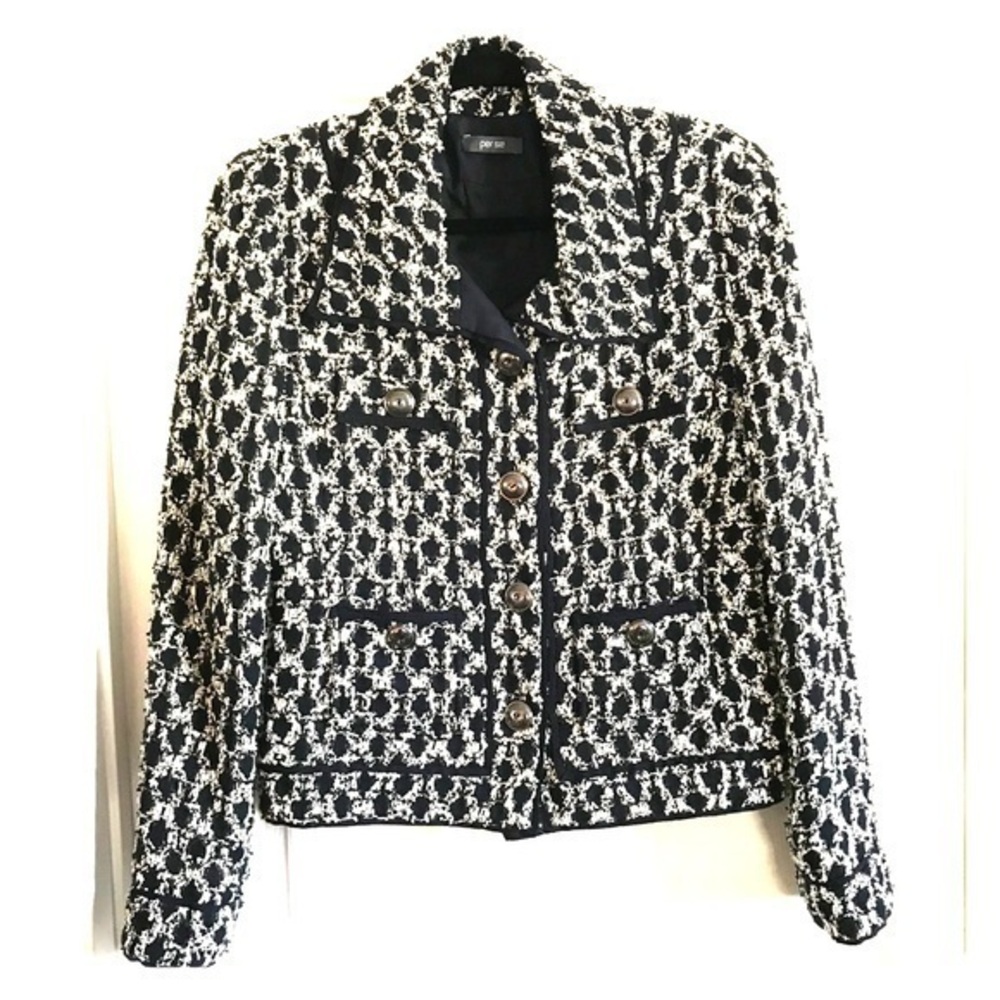 Per Se tweed iconic 4-pocket jacket.